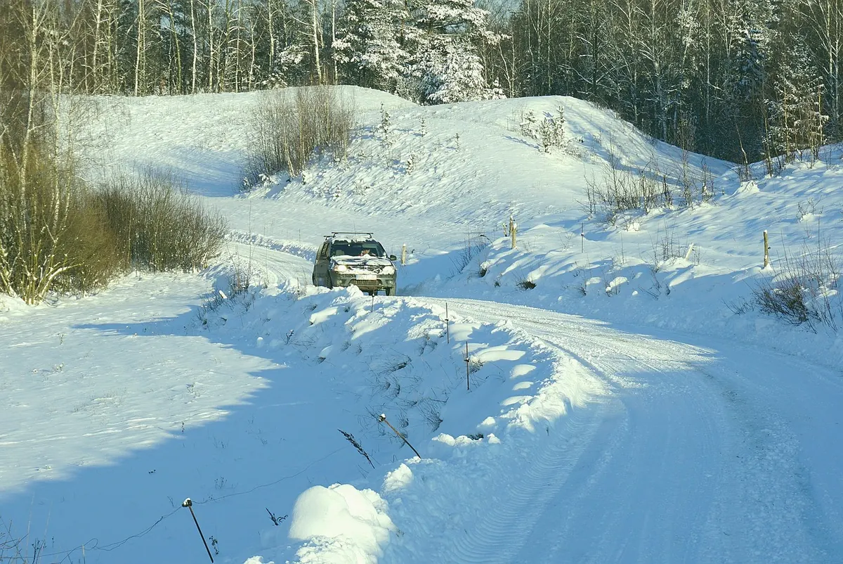Winter Road Trip Stops: How to Break Your Journey Safely in Cold Weather